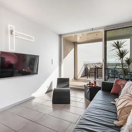 Apartment Le Sixty9 - Luxe - Terrasse - Parking - Port Ambonne Village Naturiste *