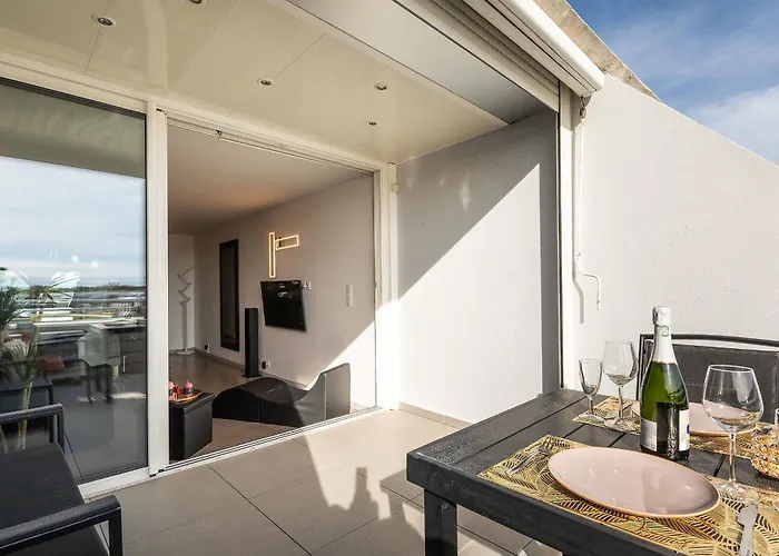 Le Sixty9 - Appartement Luxe - Terrasse - Parking - Port Ambonne Village Naturiste * Agde