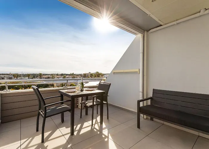 Le Sixty9 - Appartement Luxe - Terrasse - Parking - Port Ambonne Village Naturiste