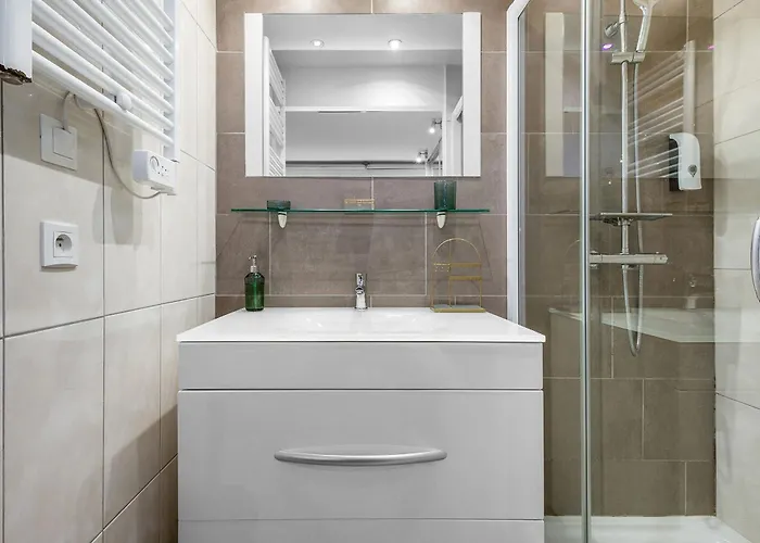 Le Sixty9 - Appartement Luxe - Terrasse - Parking - Port Ambonne Village Naturiste