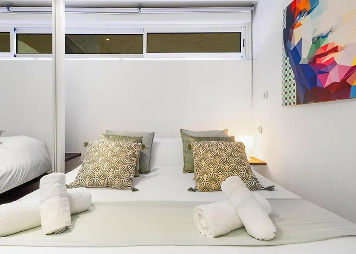 Le Sixty9 - Appartement Luxe - Terrasse - Parking - Port Ambonne Village Naturiste Apartment