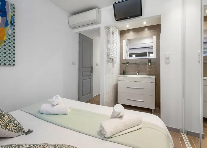 Village Naturiste R4n - Sixty9 Port Ambonne Apartamento